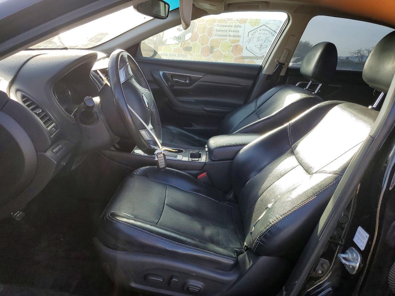 2017 Niss Altima 2.5