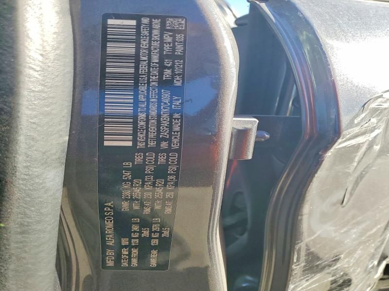 2019 Alfa Romeo Stelvio ti