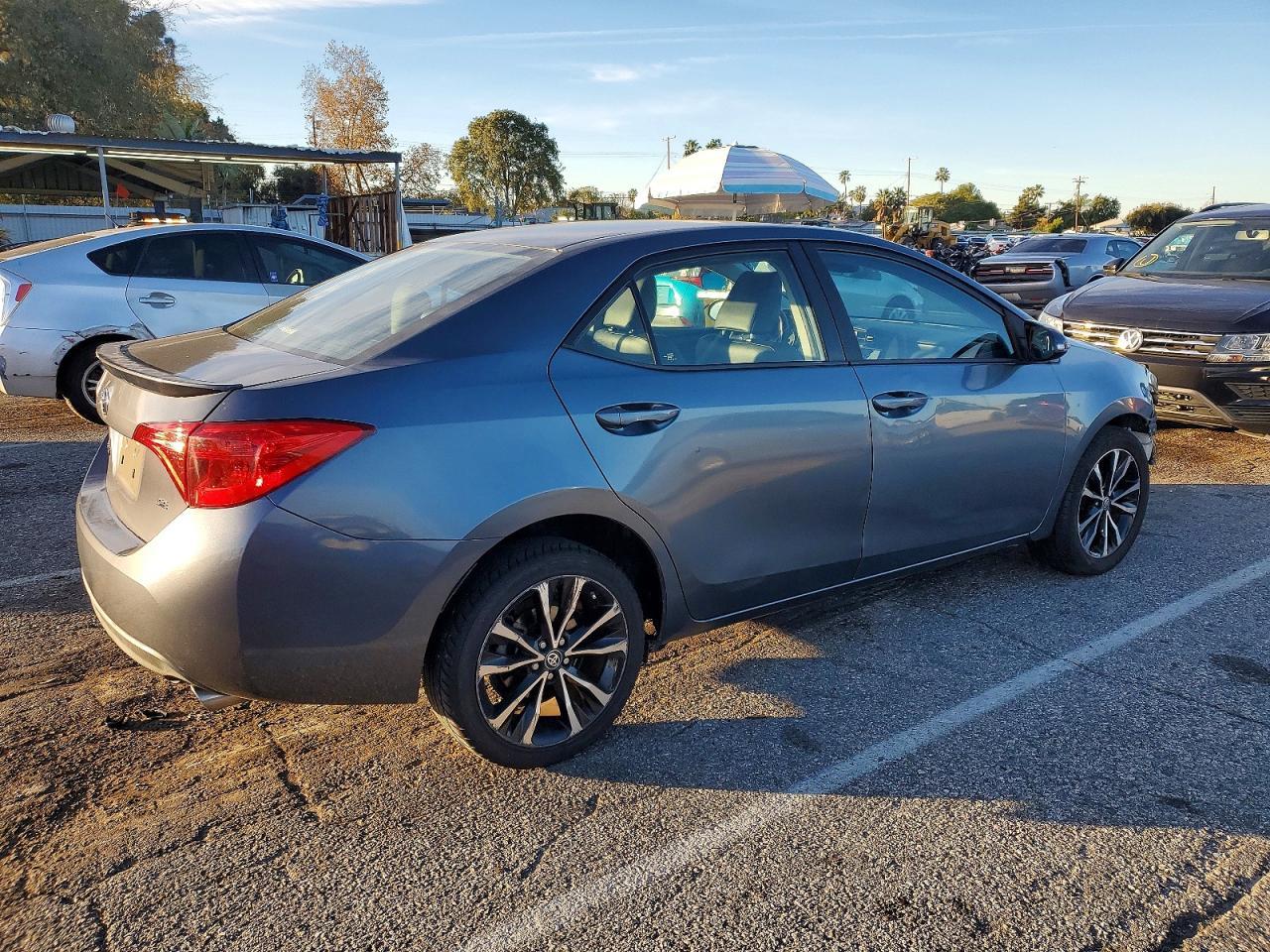 2017 Toyota Corolla l