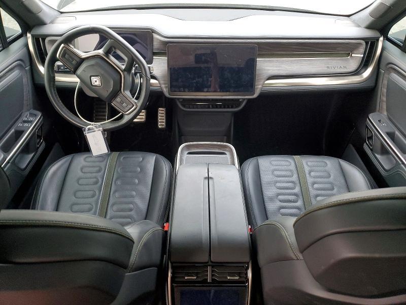 2022 Rivian R1T Advent