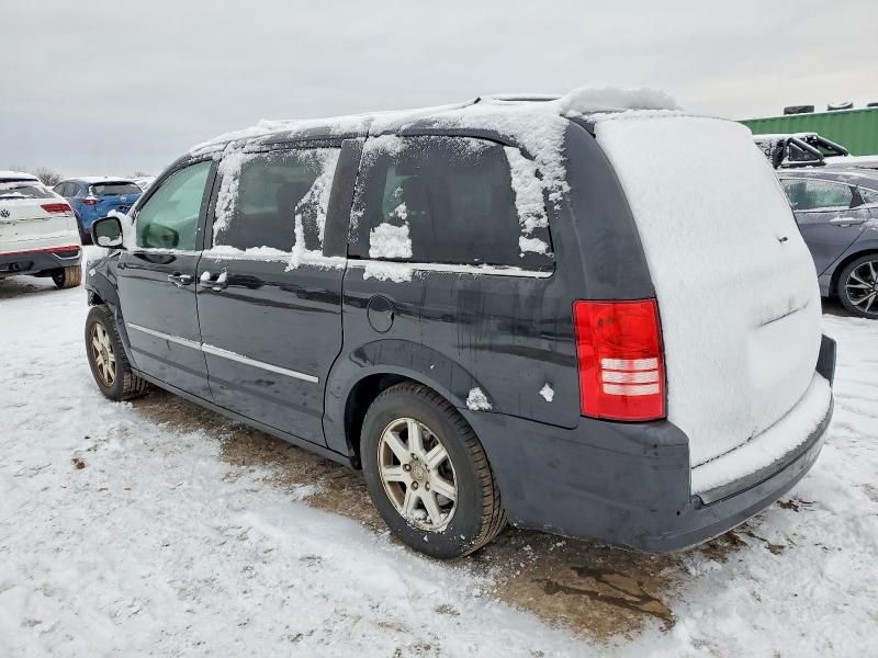 2009 Chrysler Town & Country Touring