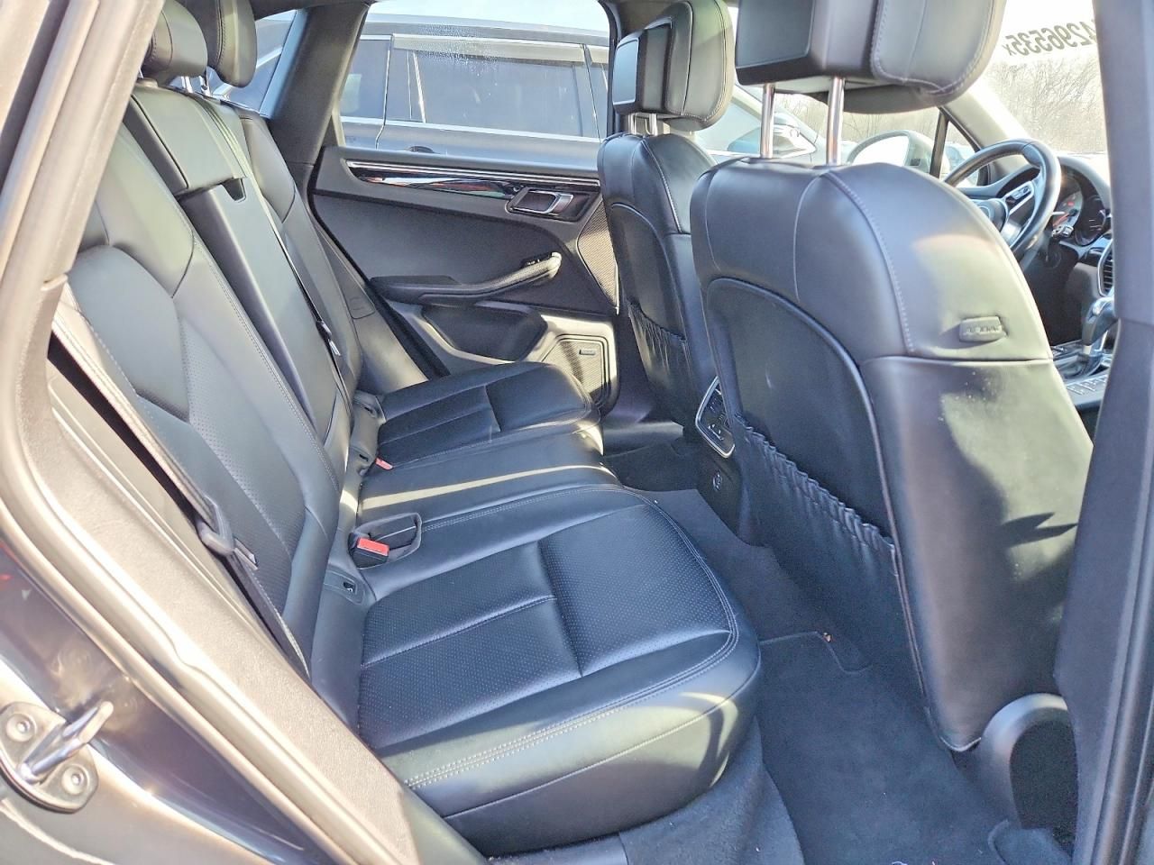 2018 Porsche Macan s