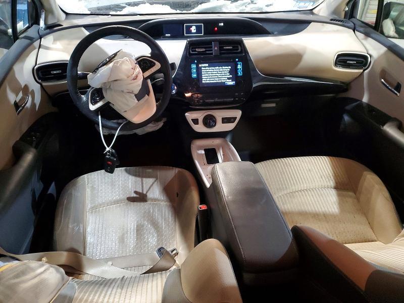 2016 Toyota Prius Three