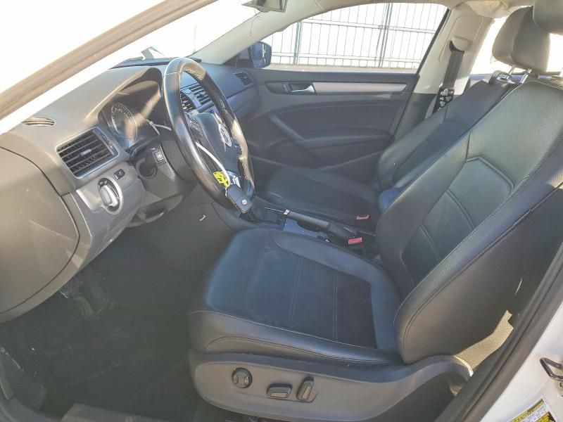 2014 Volkswagen Passat se