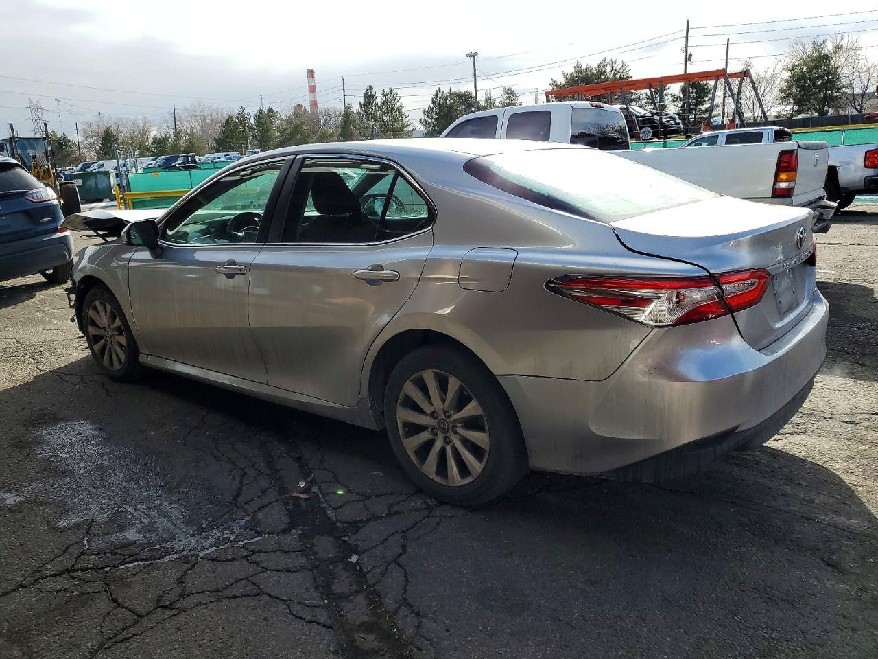 2018 Toyota Camry le