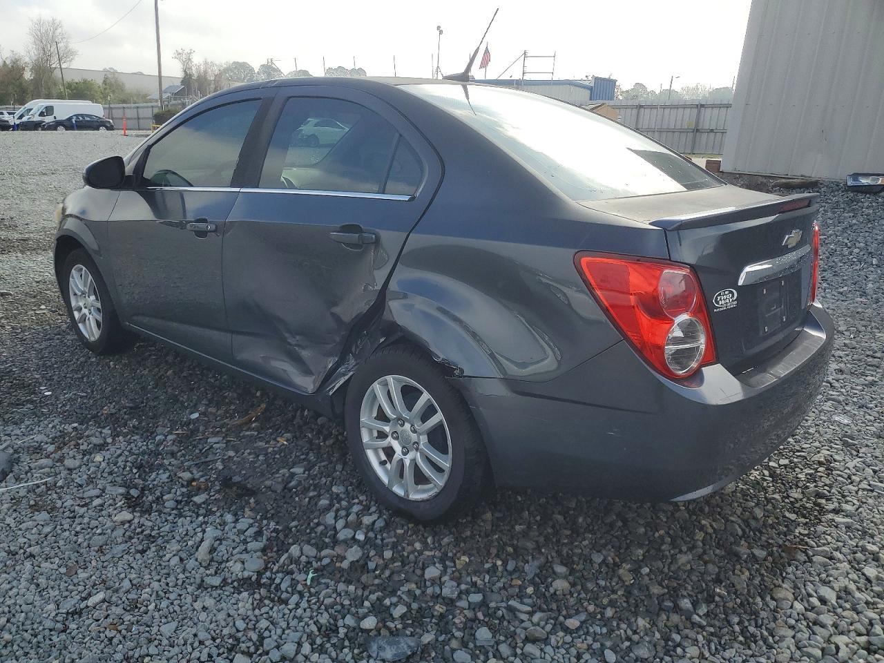 2013 Chevrolet Sonic lt