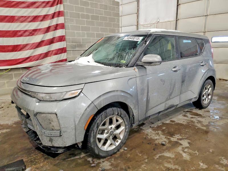 2022 KIA Soul lx