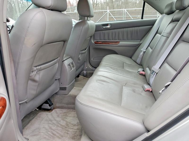 2006 Toyota Camry le
