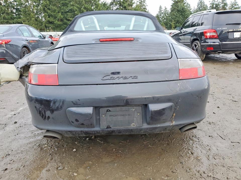 2003 Porsche 911 Carrera 2