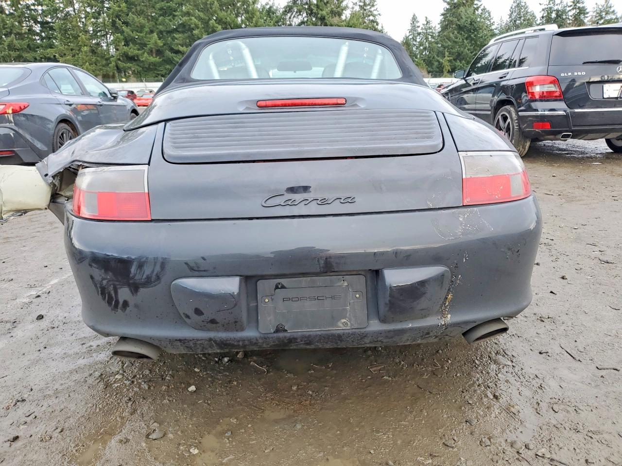 2003 Porsche 911 Carrera 2