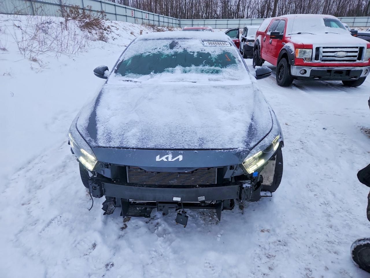 2024 KIA Forte gt Line