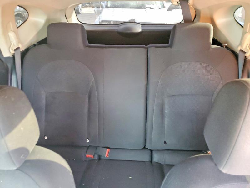 2010 Nissan Rogue s