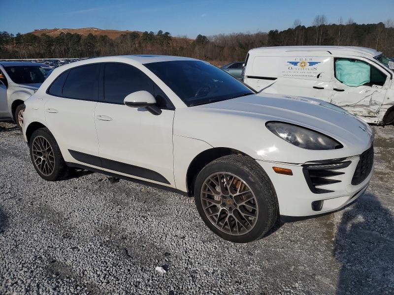 2015 Porsche Macan s