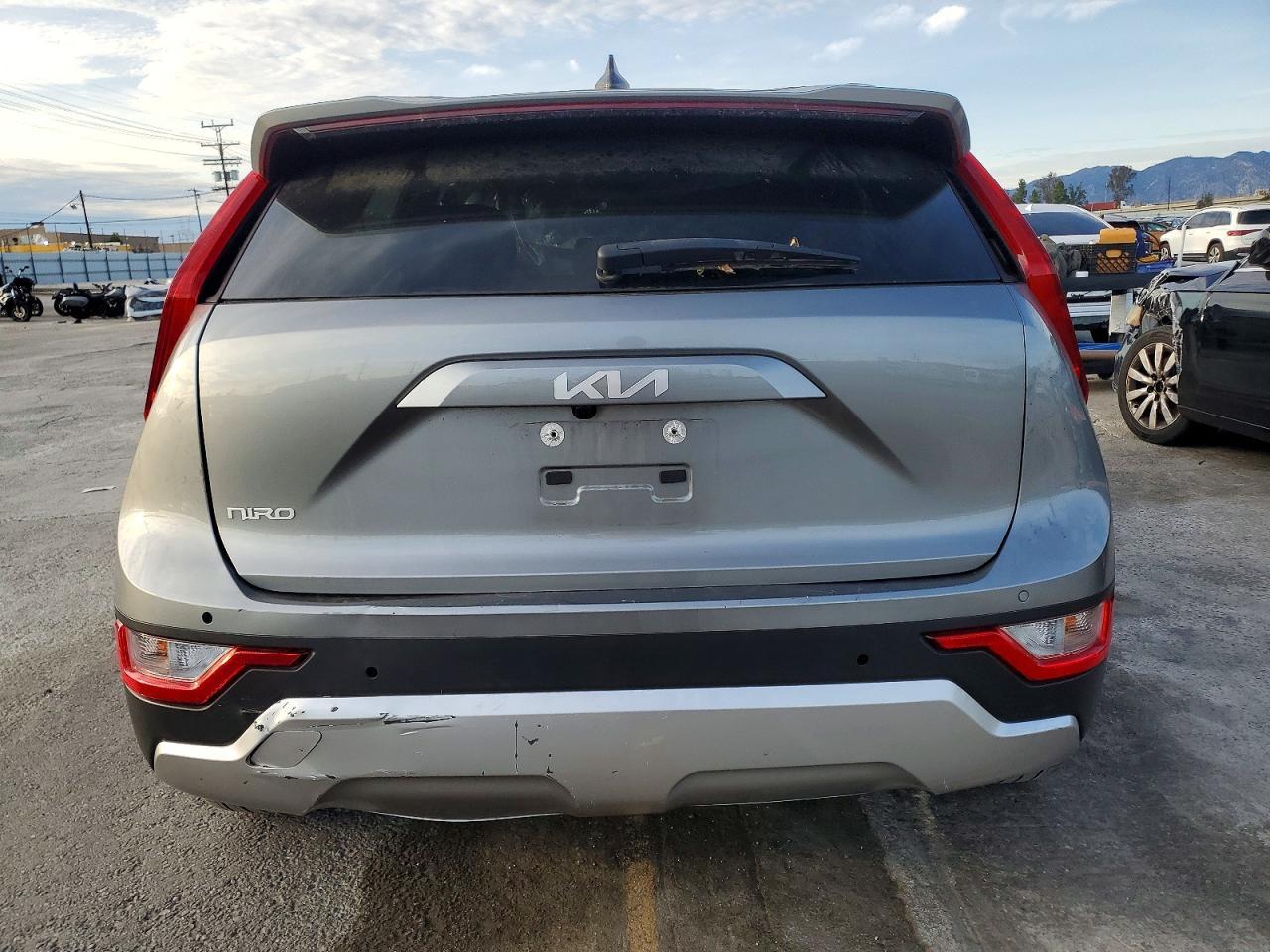 2024 KIA Niro Wind