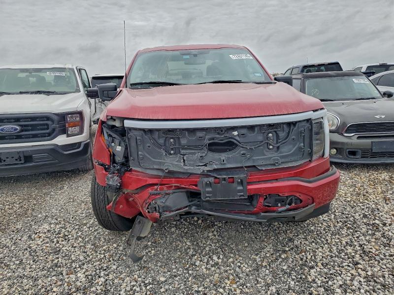 2022 Ford F150 Lightning pro