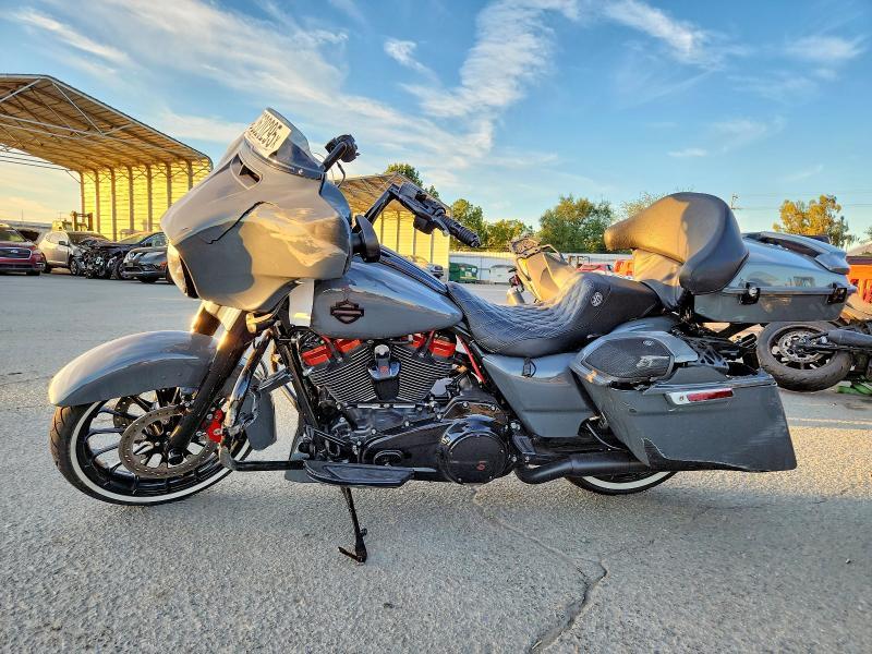 2018 Harley-Davidson Flhxse CVO Street Glide
