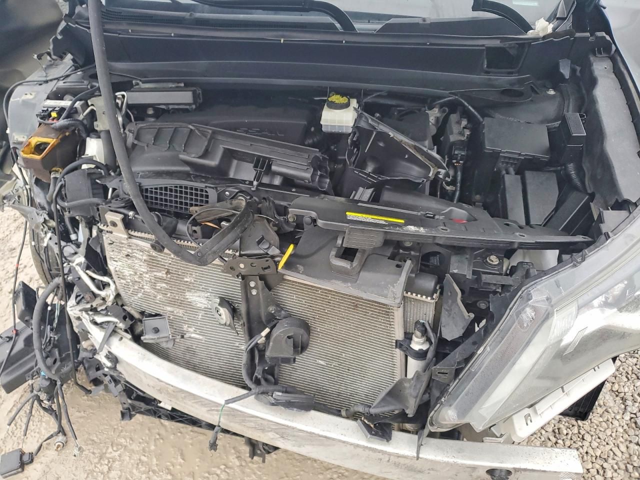 2019 Nissan Pathfinder s