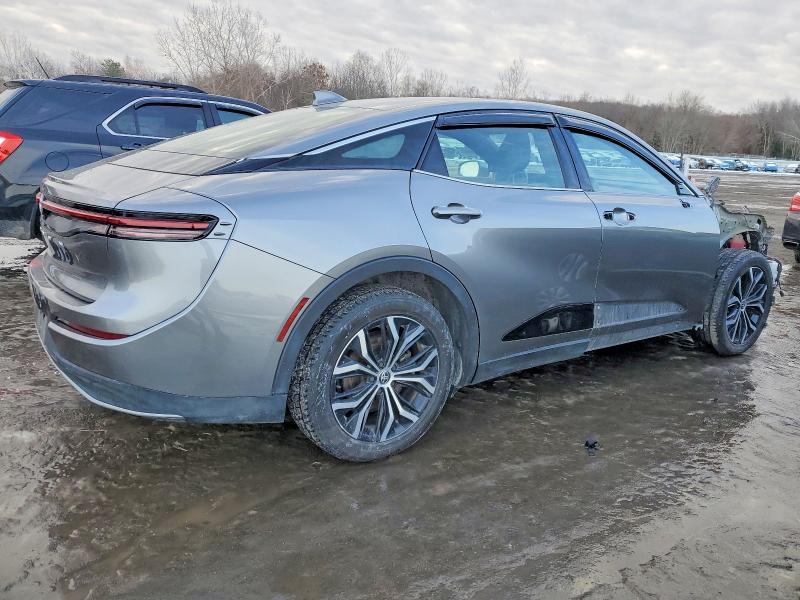 2024 Toyota Crown xle