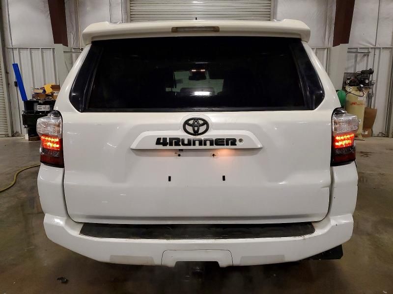 2016 Toyota 4runner SR5