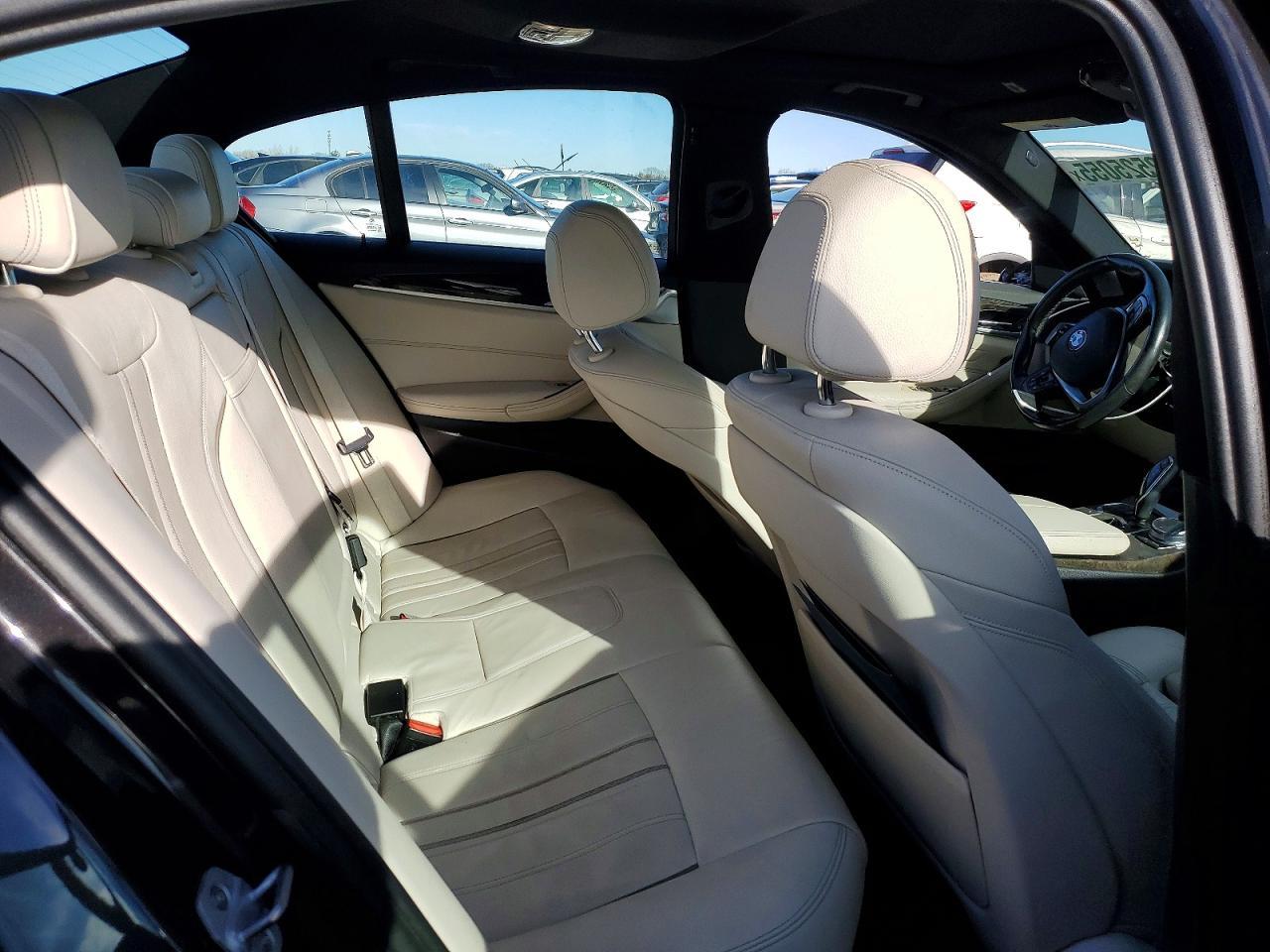 2018 BMW 530 i