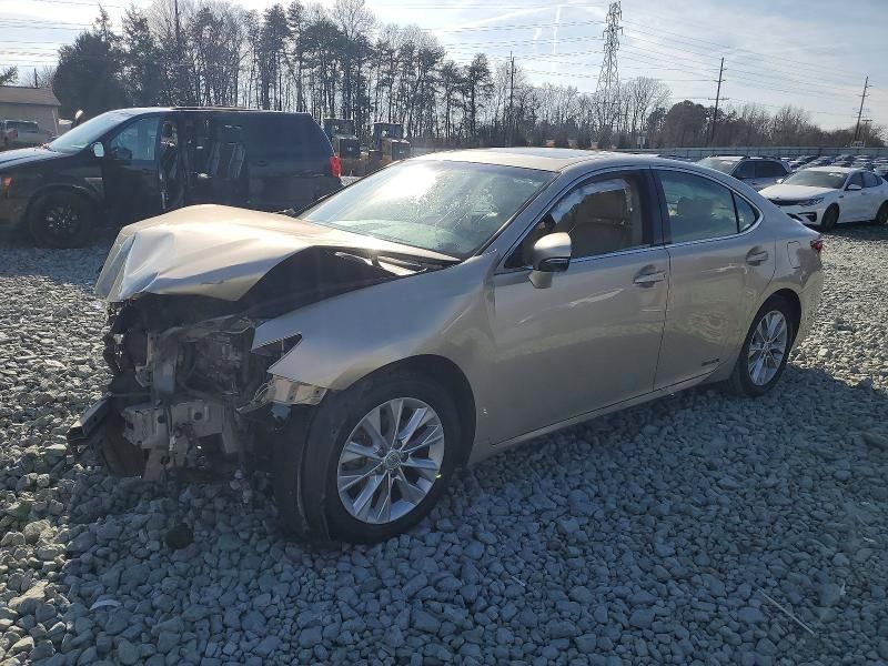 2014 Lexus Es 300h