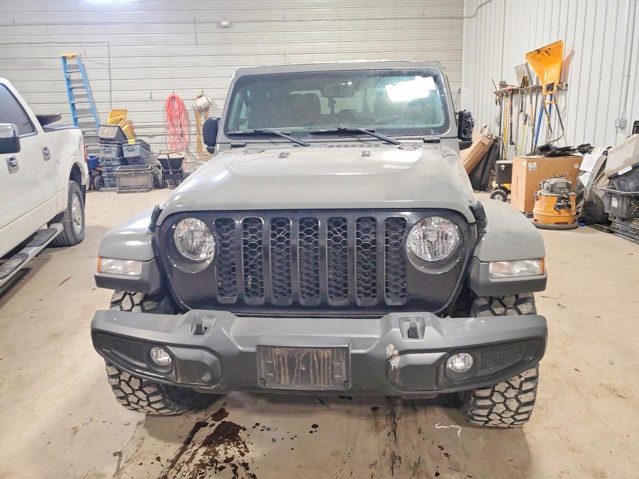 2021 Jeep Gladiator Sport