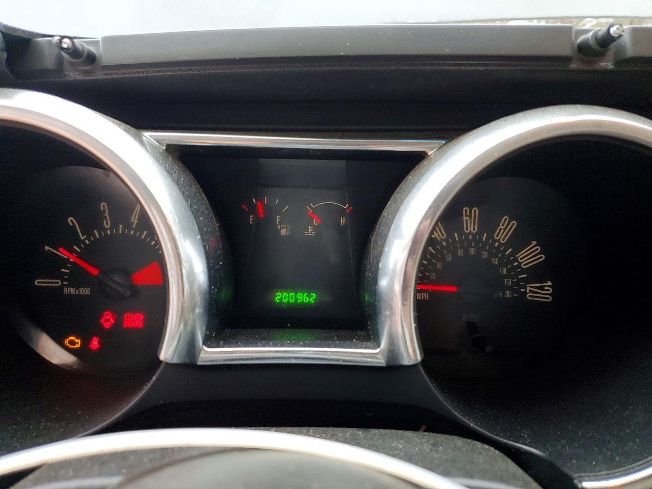 2005 Ford Mustang