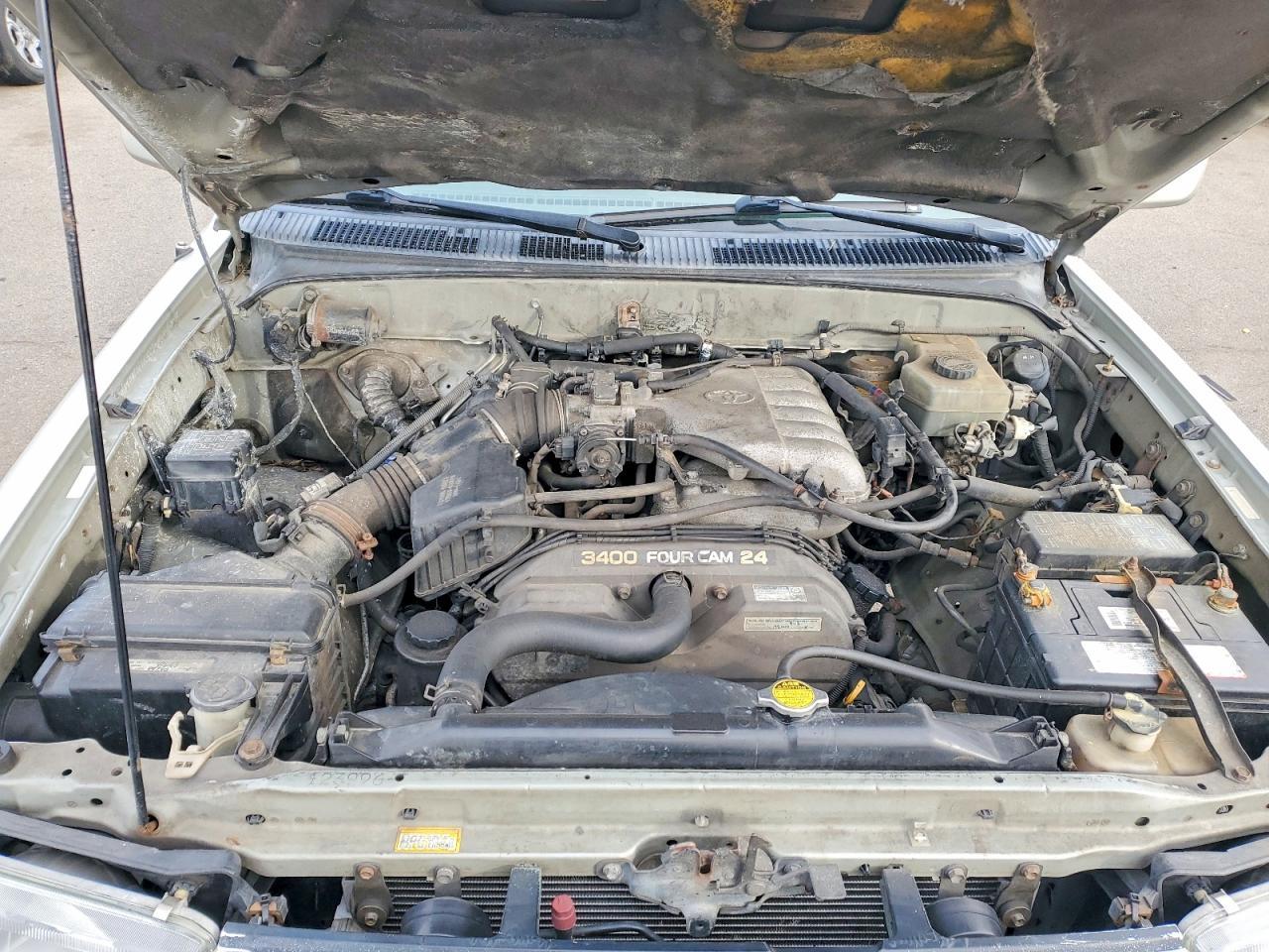 2002 Toyota 4runner SR5