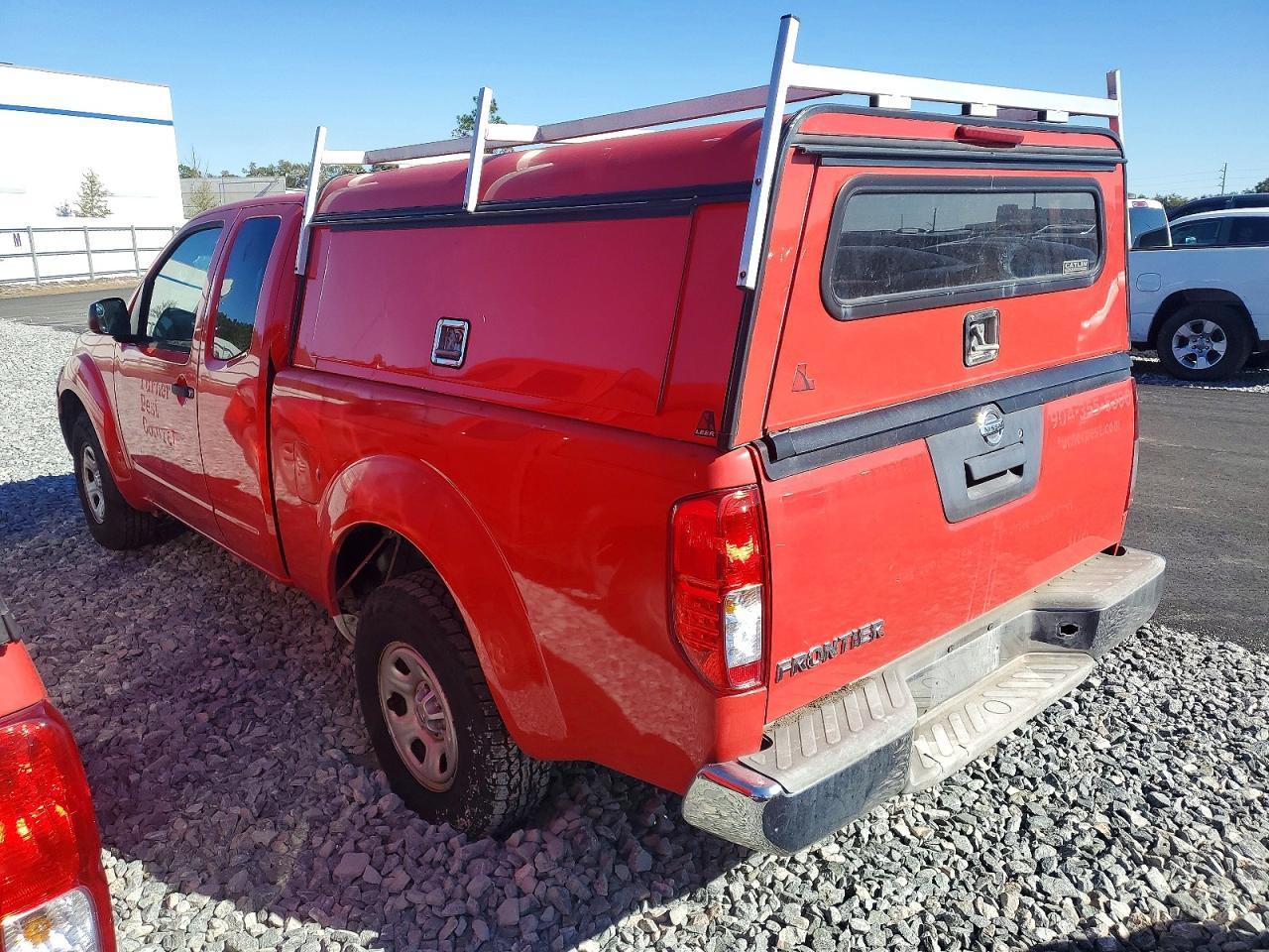 2017 Nissan Frontier s