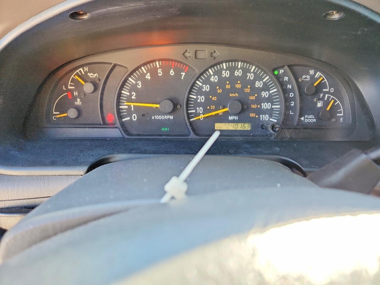 2002 Toyota Tundra Access cab