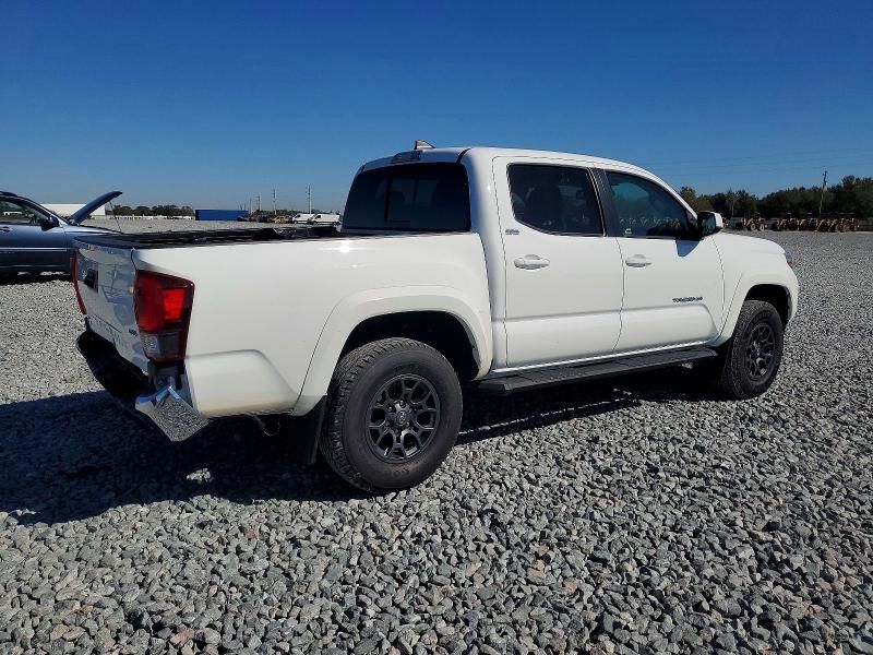2018 Toyota Tacoma Double cab