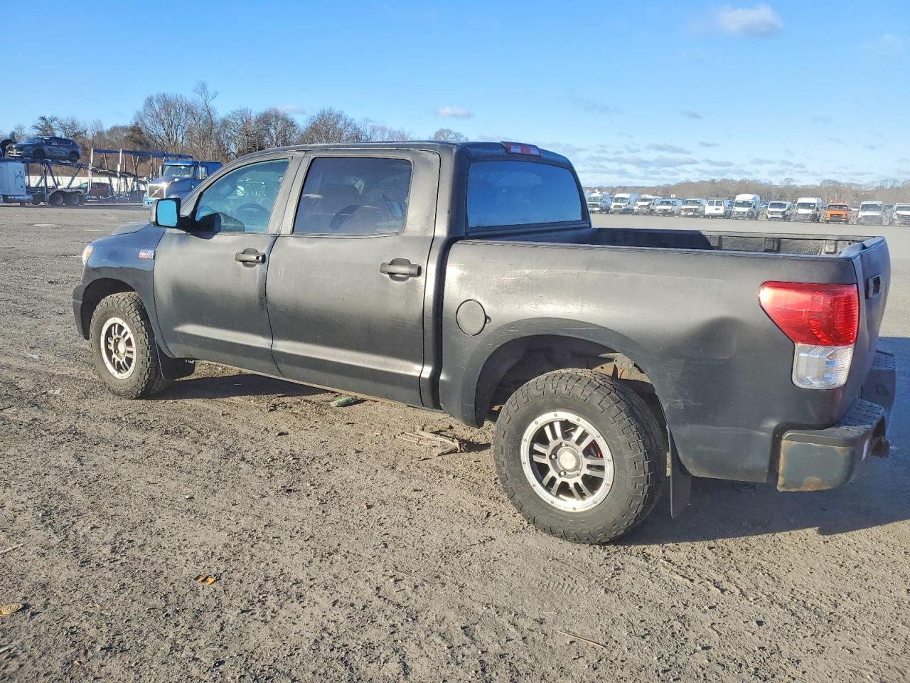 2011 Toyota Tundra Crewmax SR5