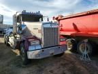 2015 Kenworth W900 Semi Truck