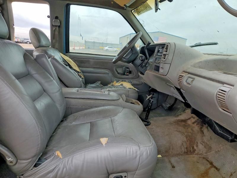 1996 GMC Sierra C2500