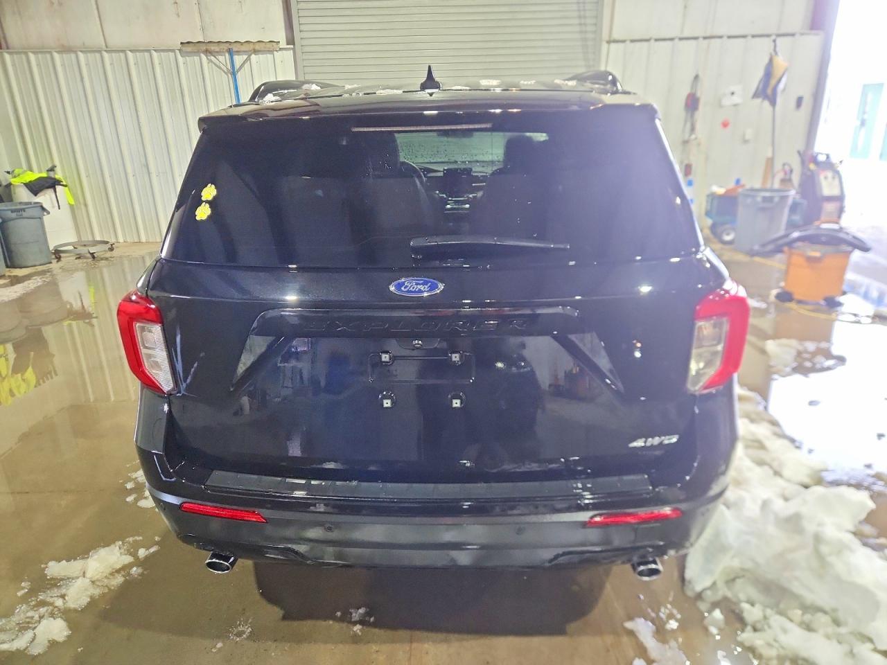 2022 Ford Explorer St-line