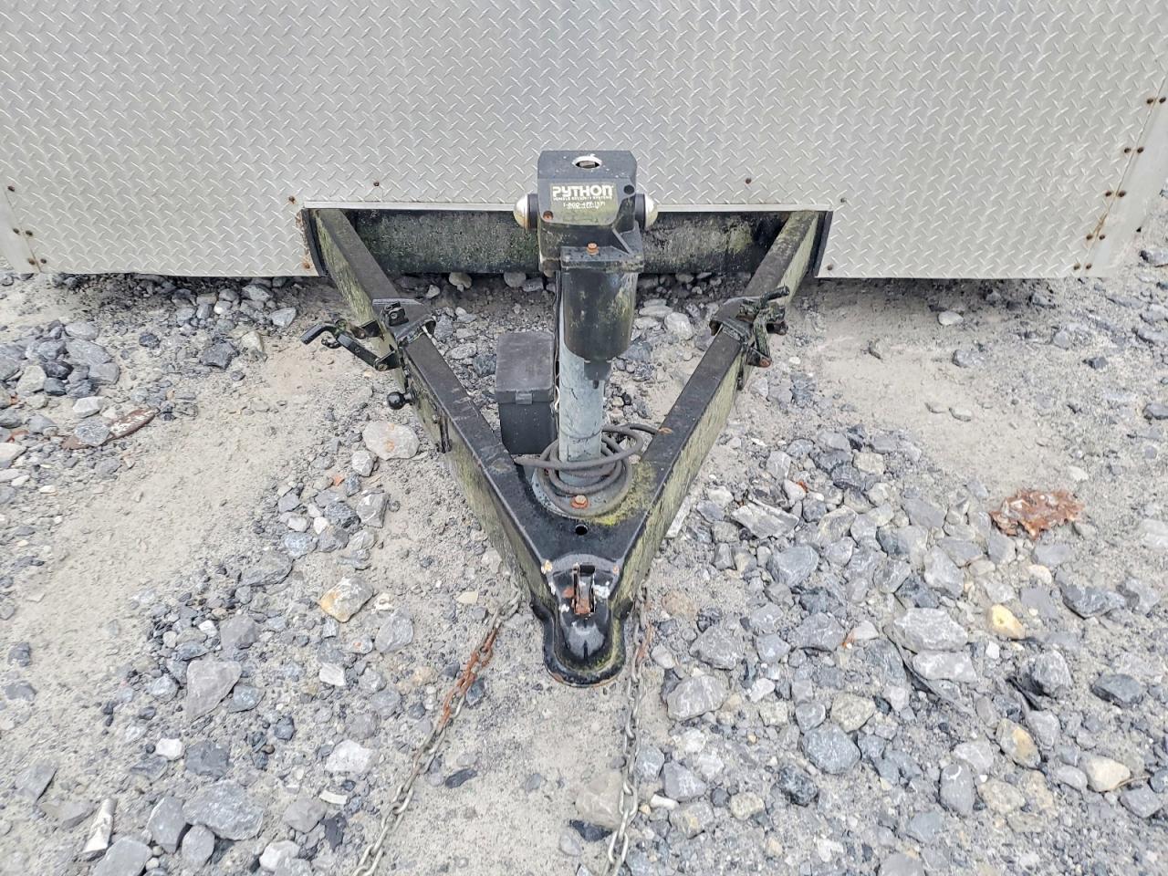 1999 Owens Classic Traile Enclosed Cargo Trailer