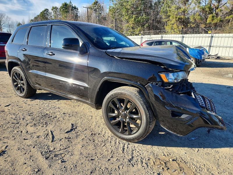2020 Jeep Grand Cherokee Laredo