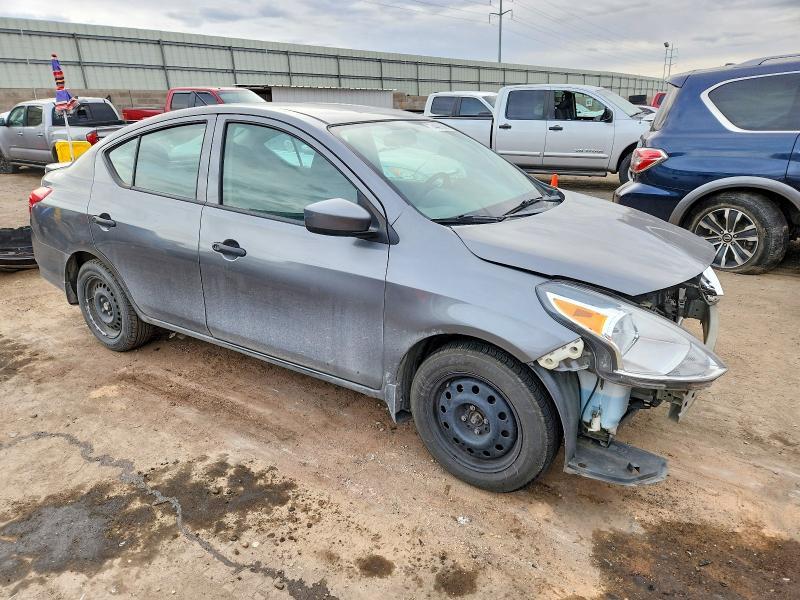 2019 Nissan Versa s