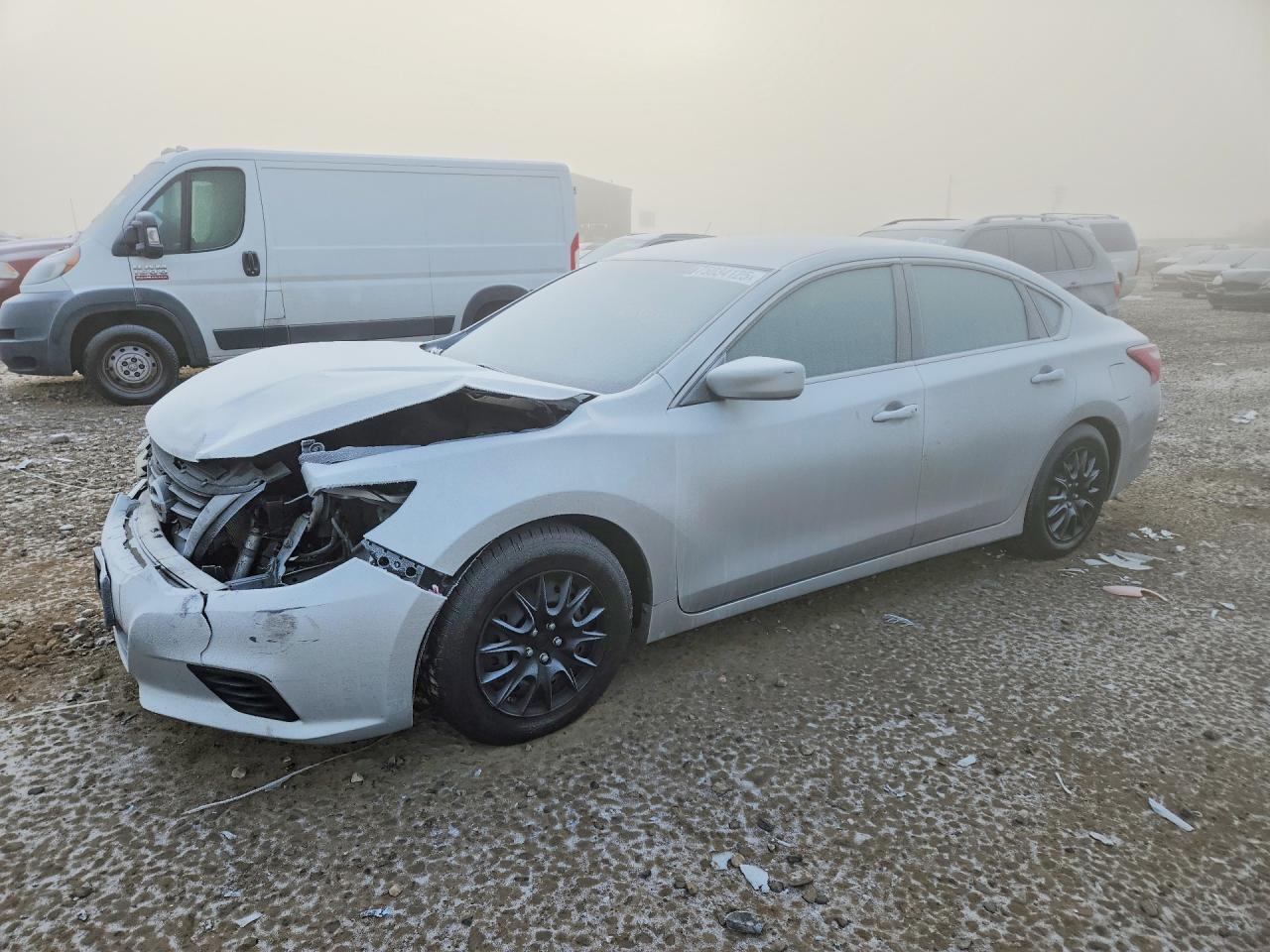 2016 Niss Altima 2.5 s