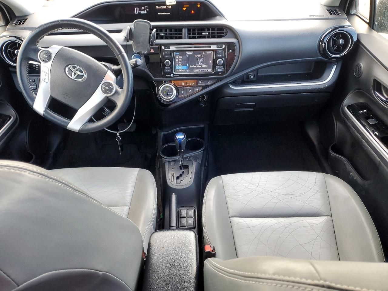 2015 Toyota Prius c