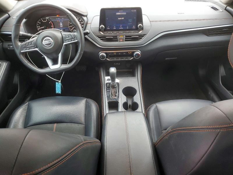 2022 Nissan Altima sr