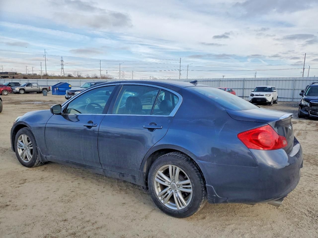 2011 Infiniti G25