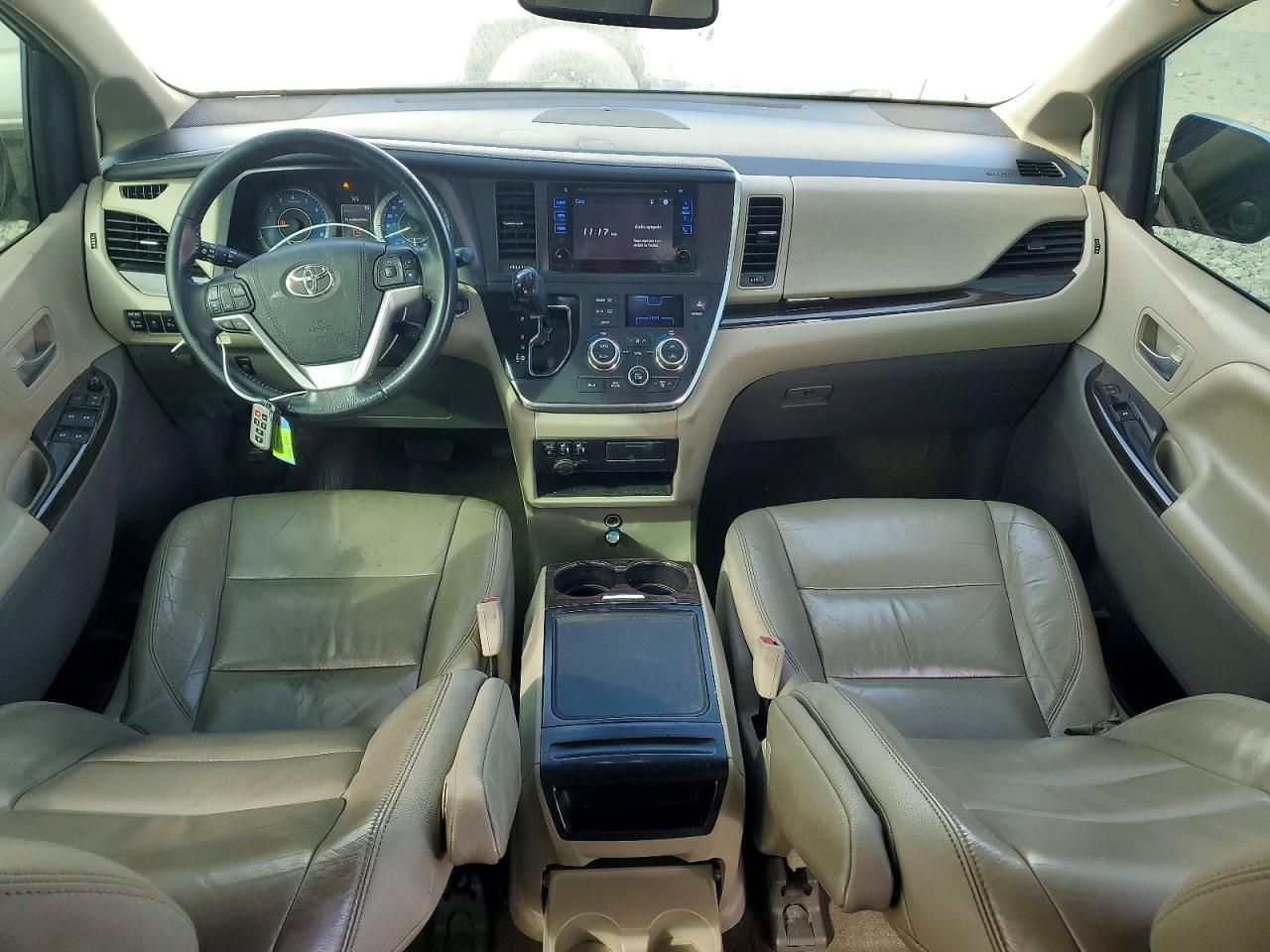 2016 Toyota Sienna xle