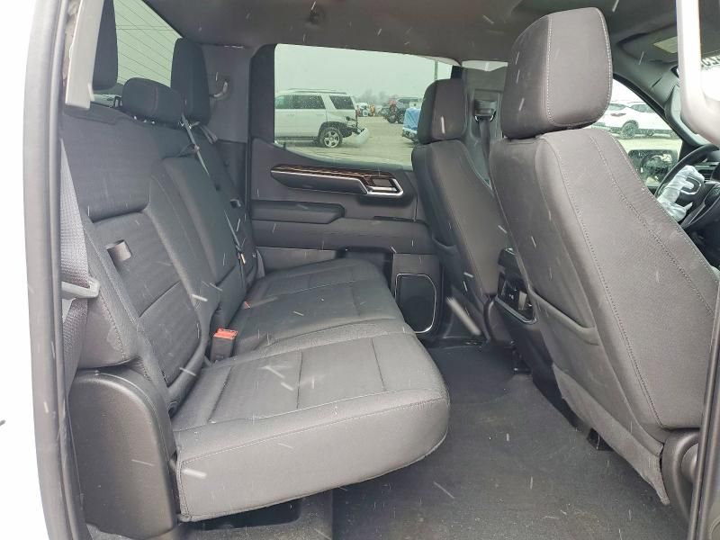 2022 GMC Sierra K1500 Elevation