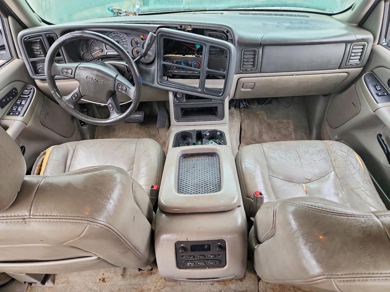 2004 GMC Yukon xl C1500