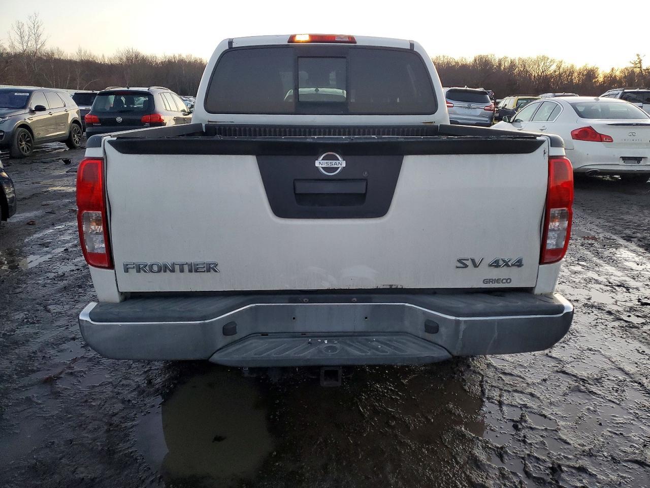 2016 Nissan Frontier S