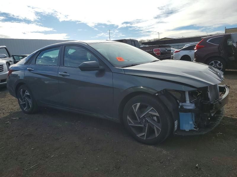 2025 Hyundai Elantra sel Sport