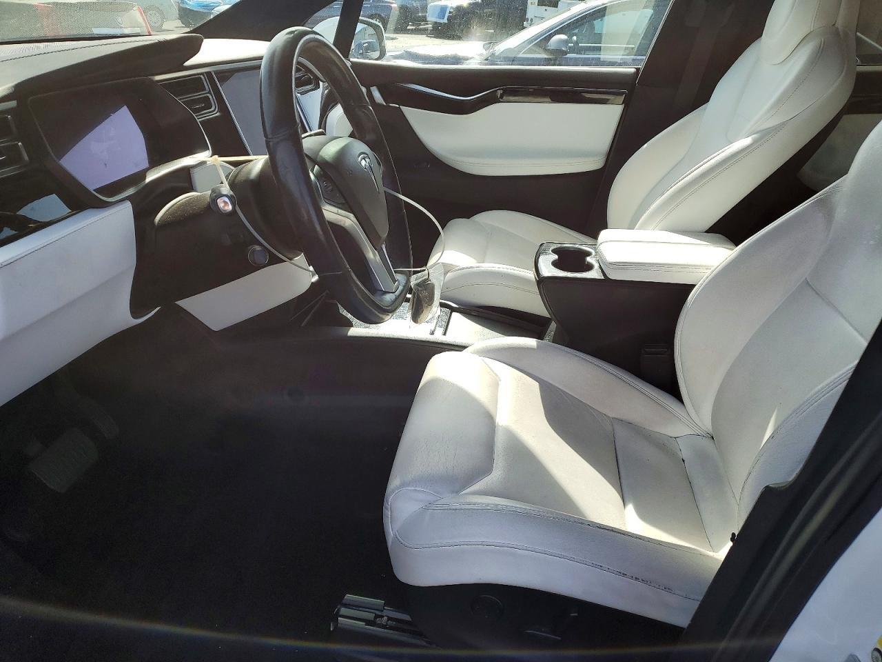 2017 Tesla Model x