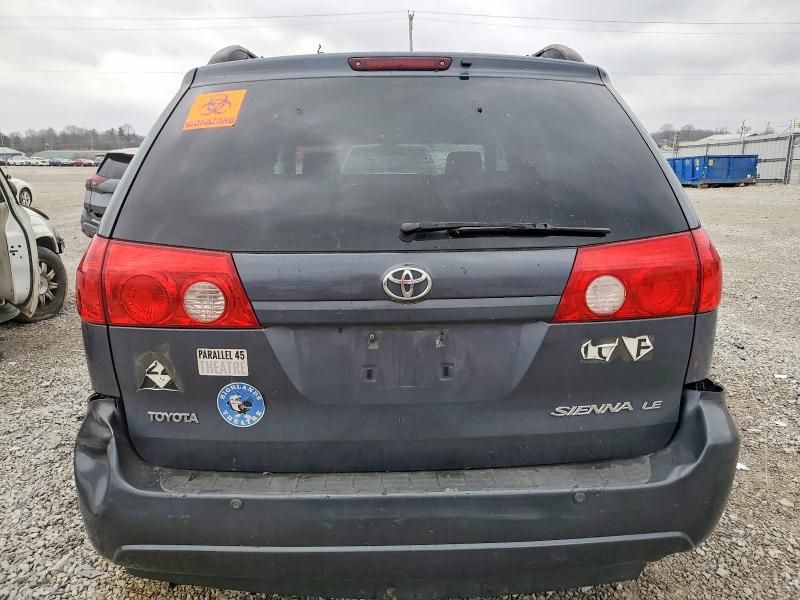 2009 Toyota Sienna ce