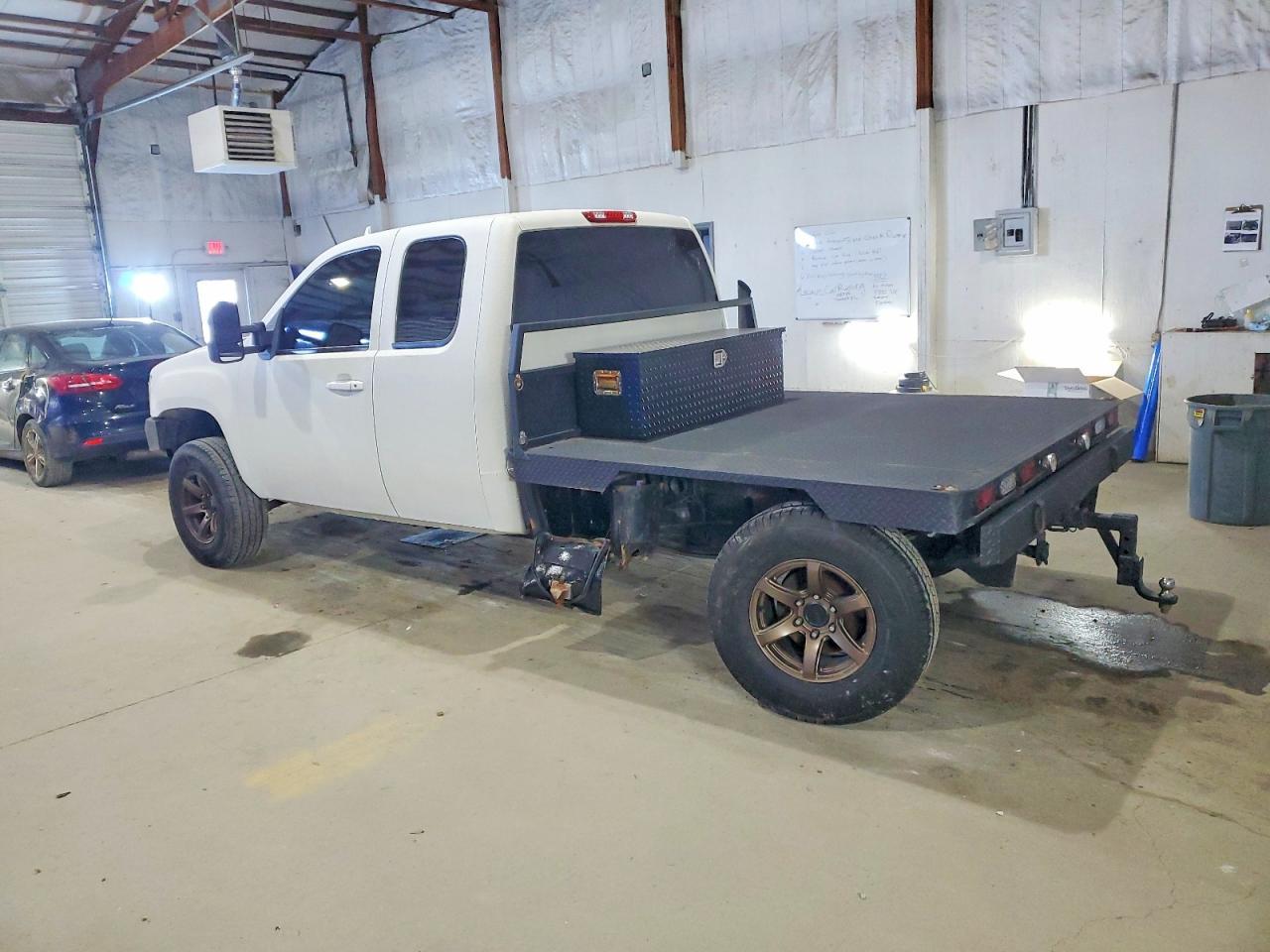 2007 GMC K10753 Flatbed Truck